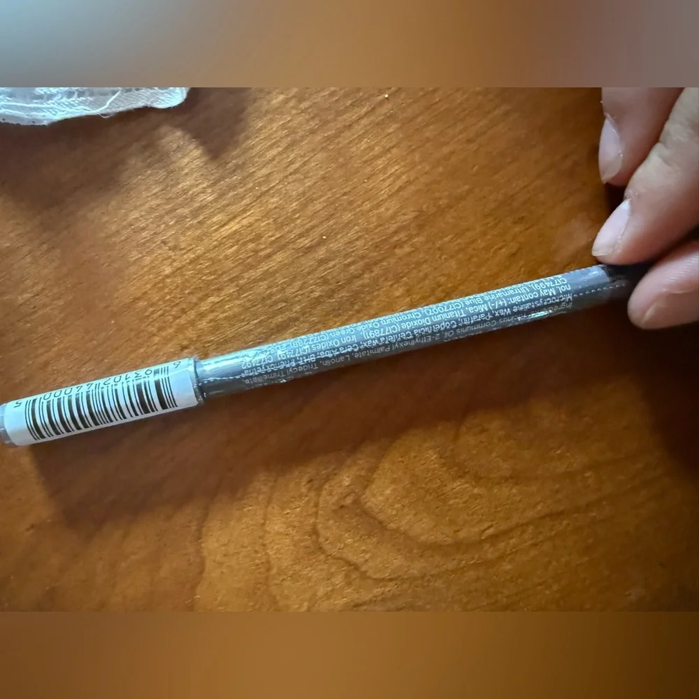 ❤️ 3/$25 OFRA Eyeliner Pencil in Black